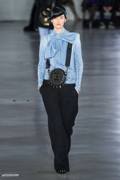 Look 36
